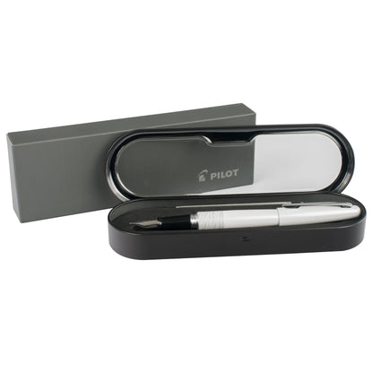 Pluma Fuente MR ¡como anillo entre tus dedos!